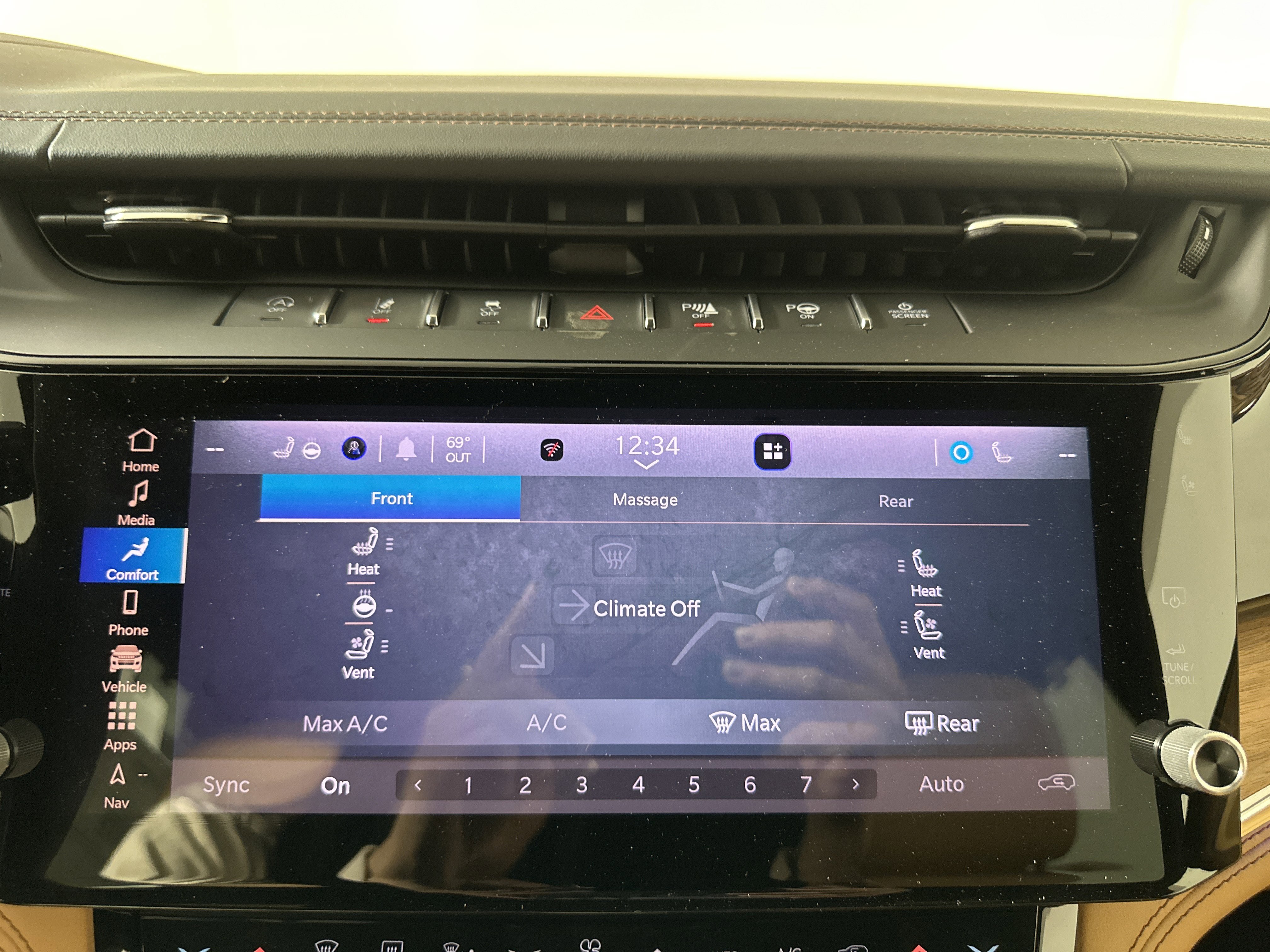 New 2026 Diamond Black Crystal Pearlcoat Jeep Summit image 16