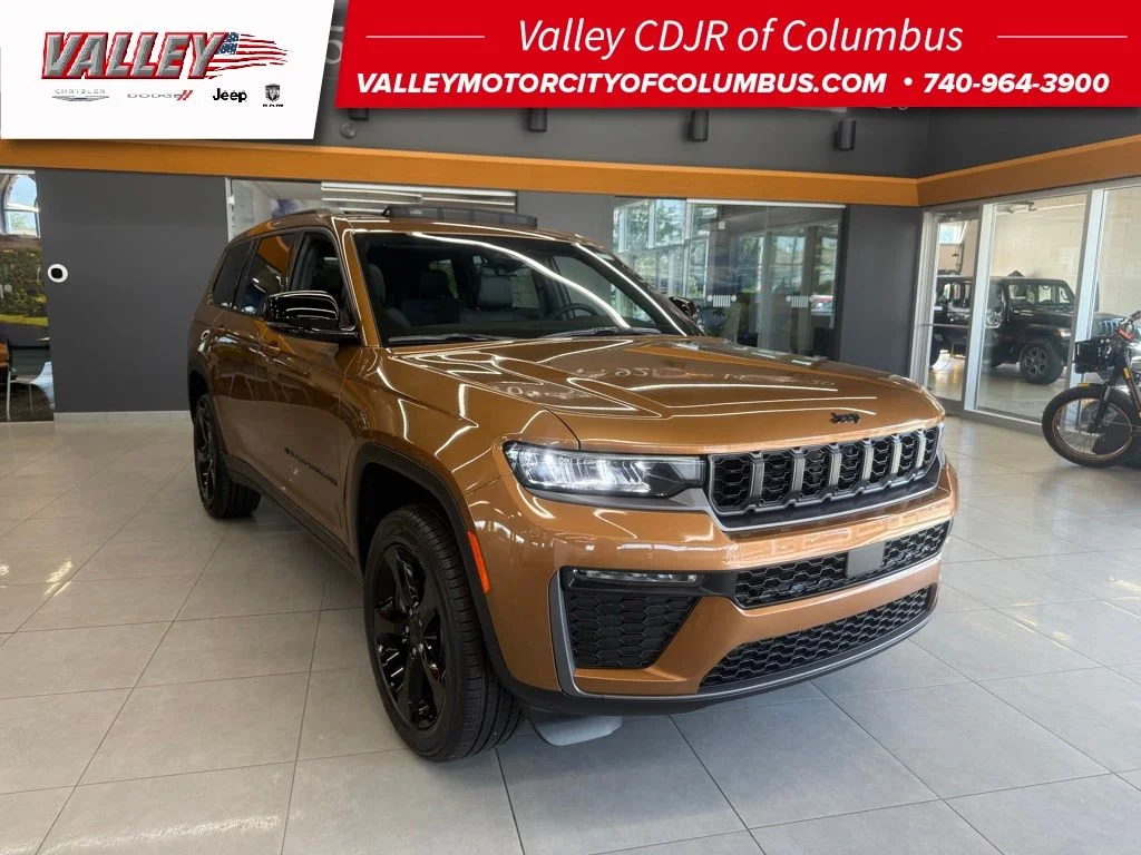 New 2026 Copper Shino Metallic Clear-Coat Exterior Paint Jeep Limited image 1