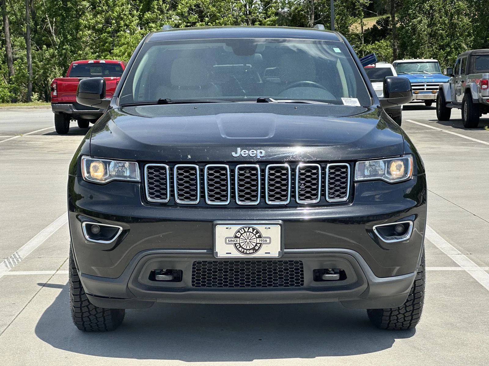 Used 2018 Jeep Grand Cherokee Laredo E with VIN 1C4RJFAG6JC405251 for sale in Clayton, GA