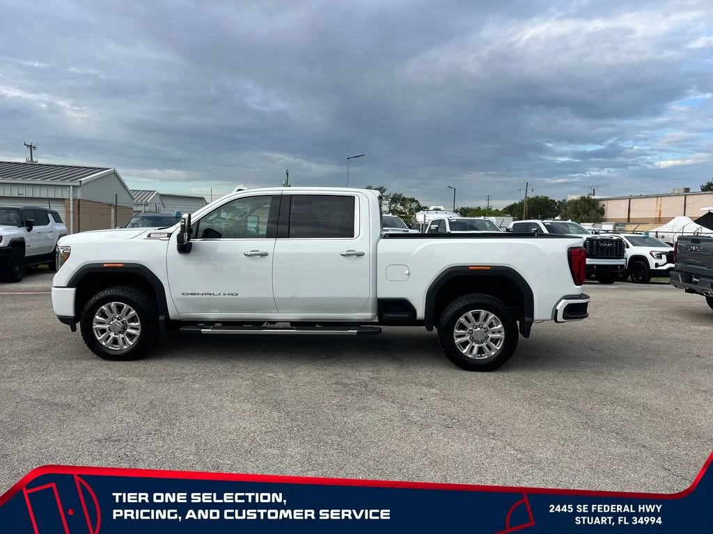 Used 2020 SUMMIT WHITE GMC Denali image 8