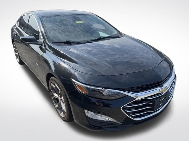 Used 2020 Black Chevrolet LT image 1