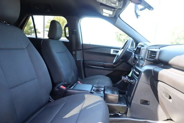 Used 2022 White Ford Base image 38