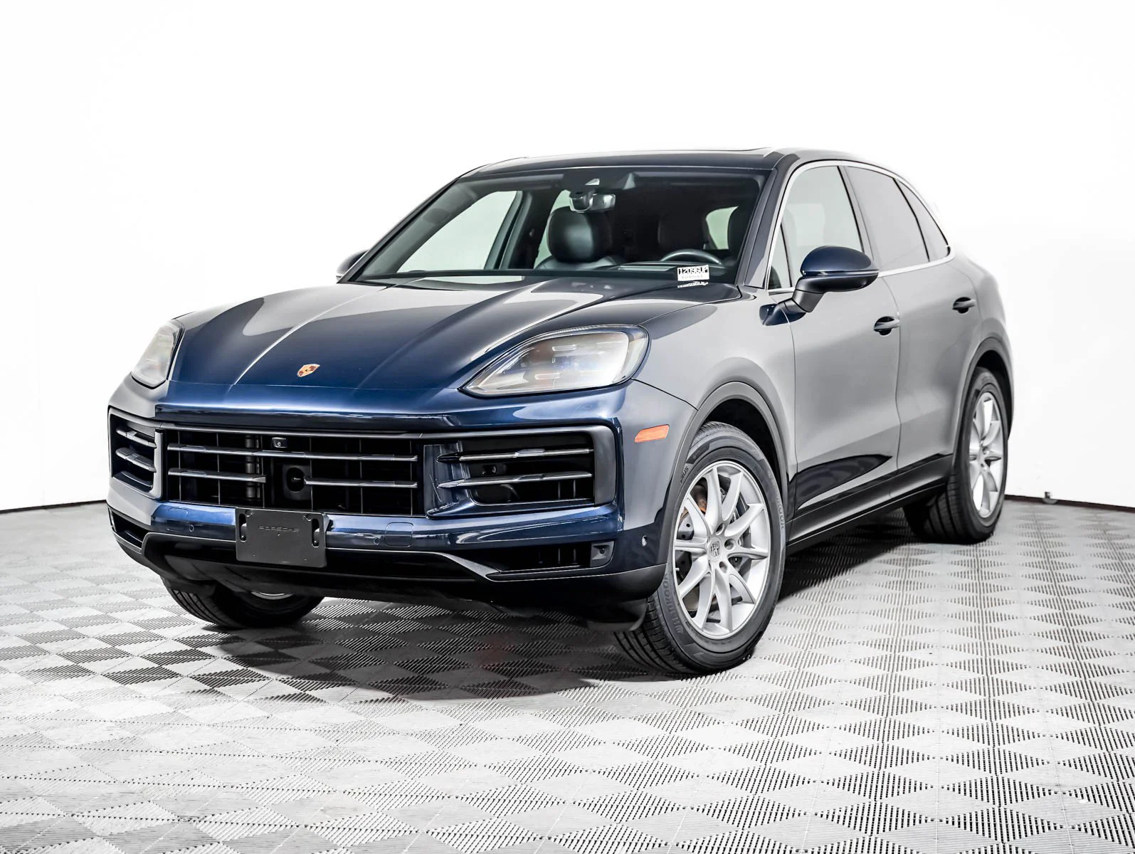 2024 Porsche Cayenne Base