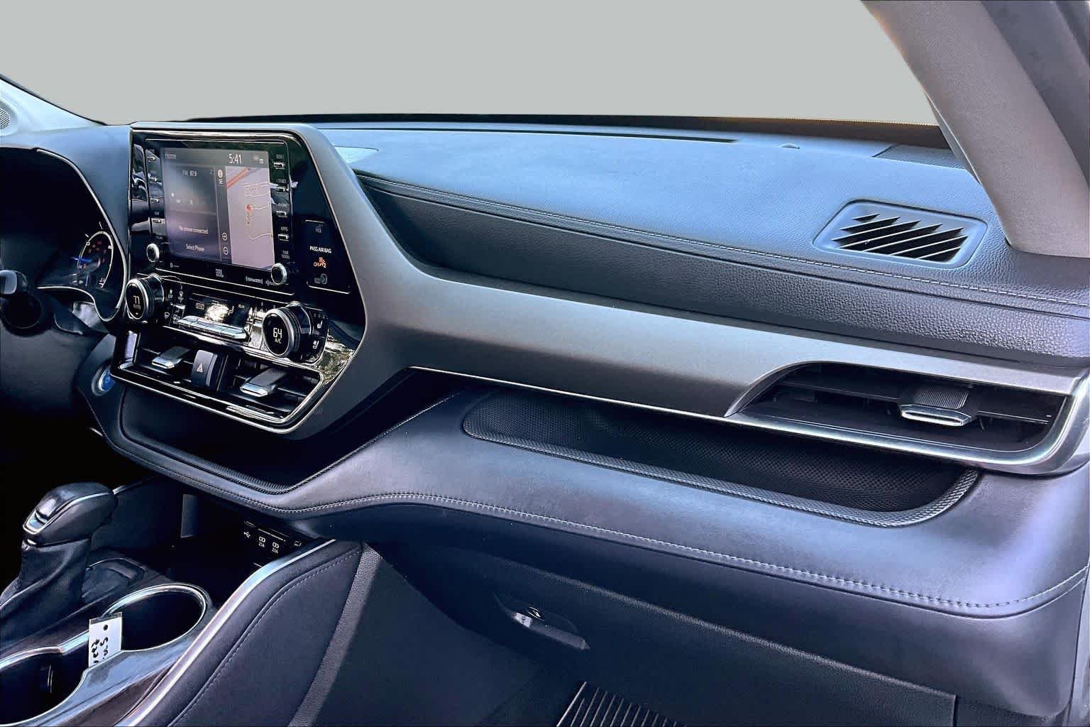 Used 2021 Blizzard Pearl Toyota Hybrid Limited image 18