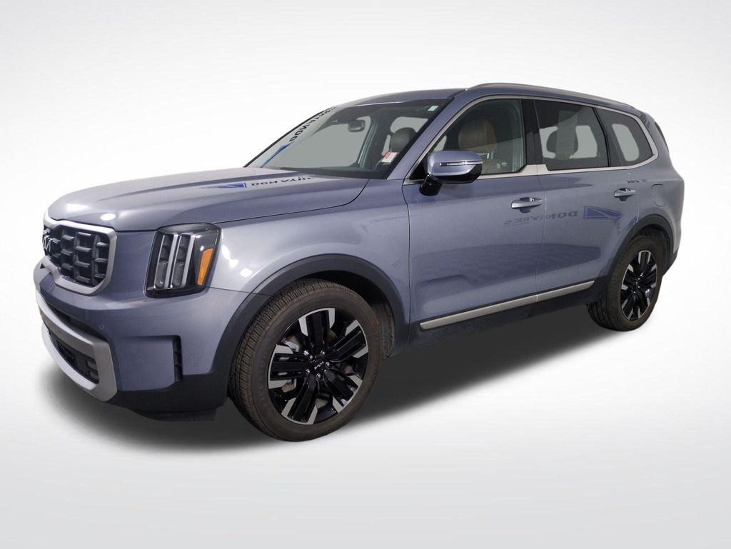 Used 2024 Silver Kia SX image 1
