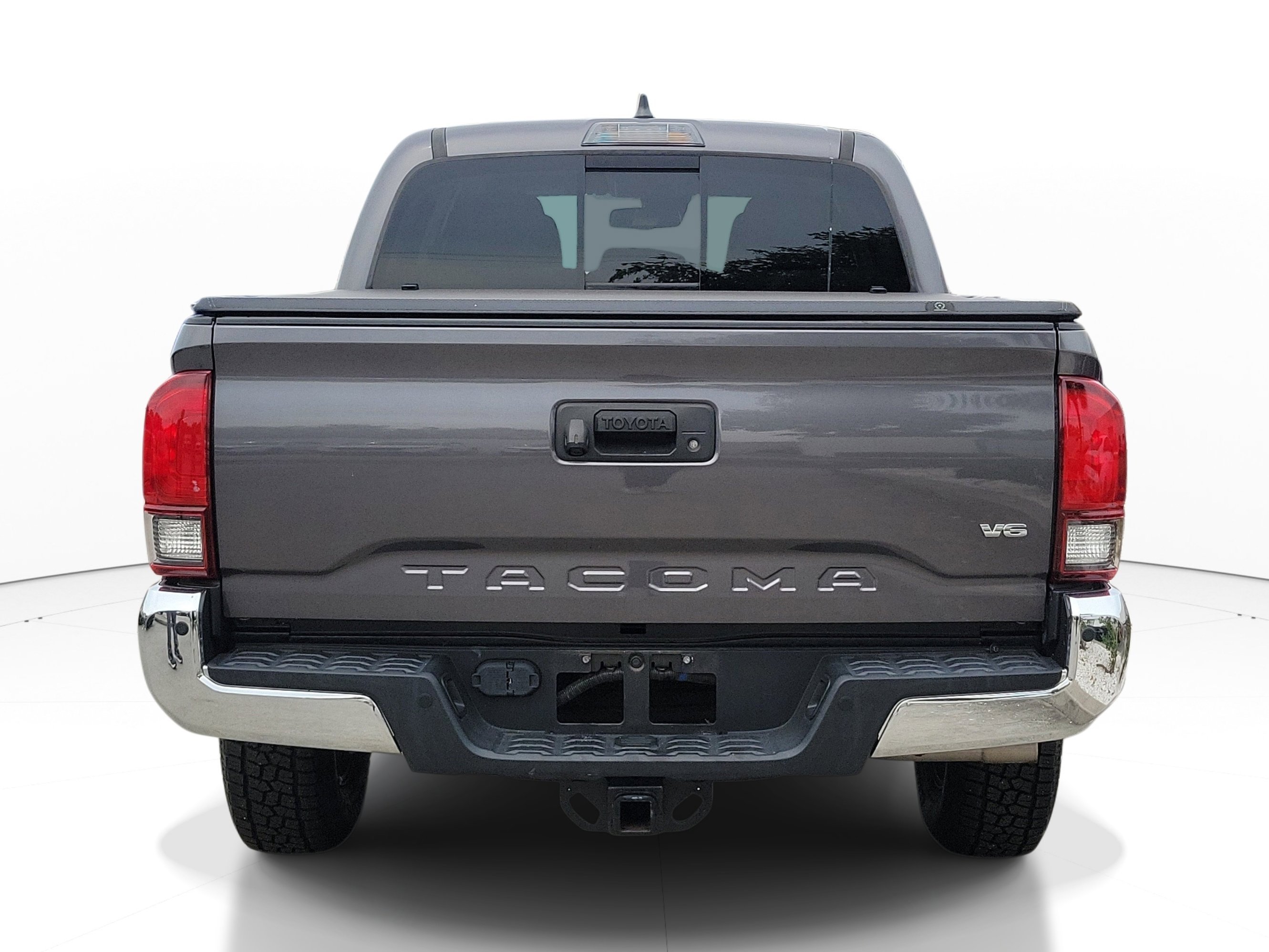 Used 2021 Magnetic Gray Metallic Toyota SR5 image 9