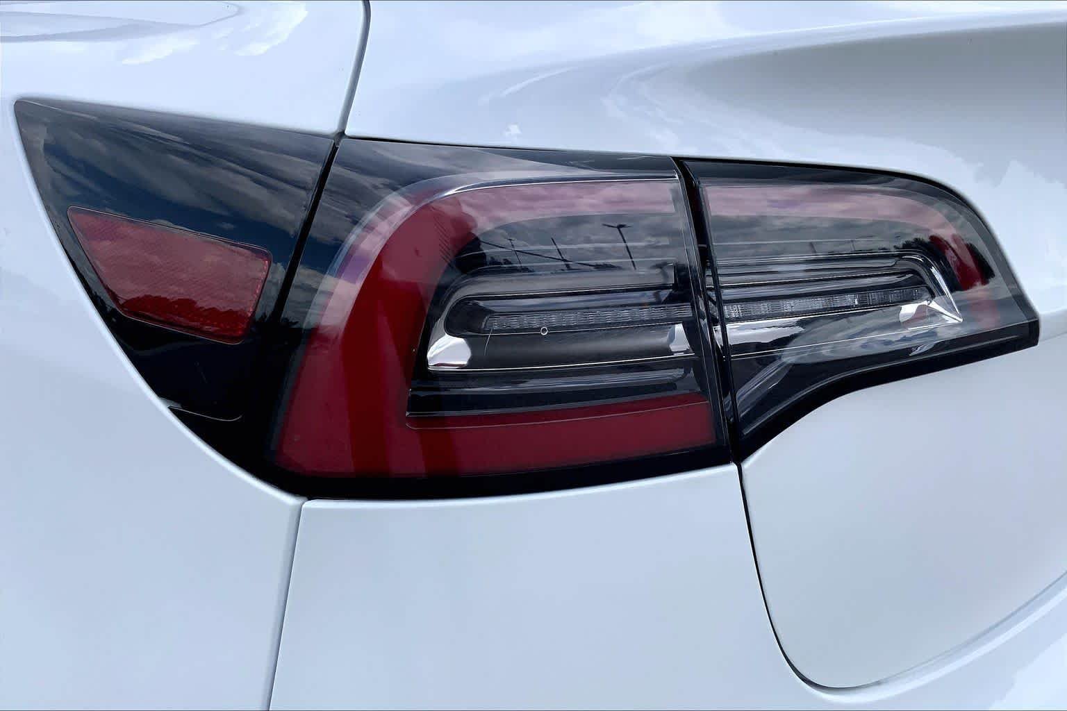 Used 2023 Pearl White Multi-Coat Tesla  image 26