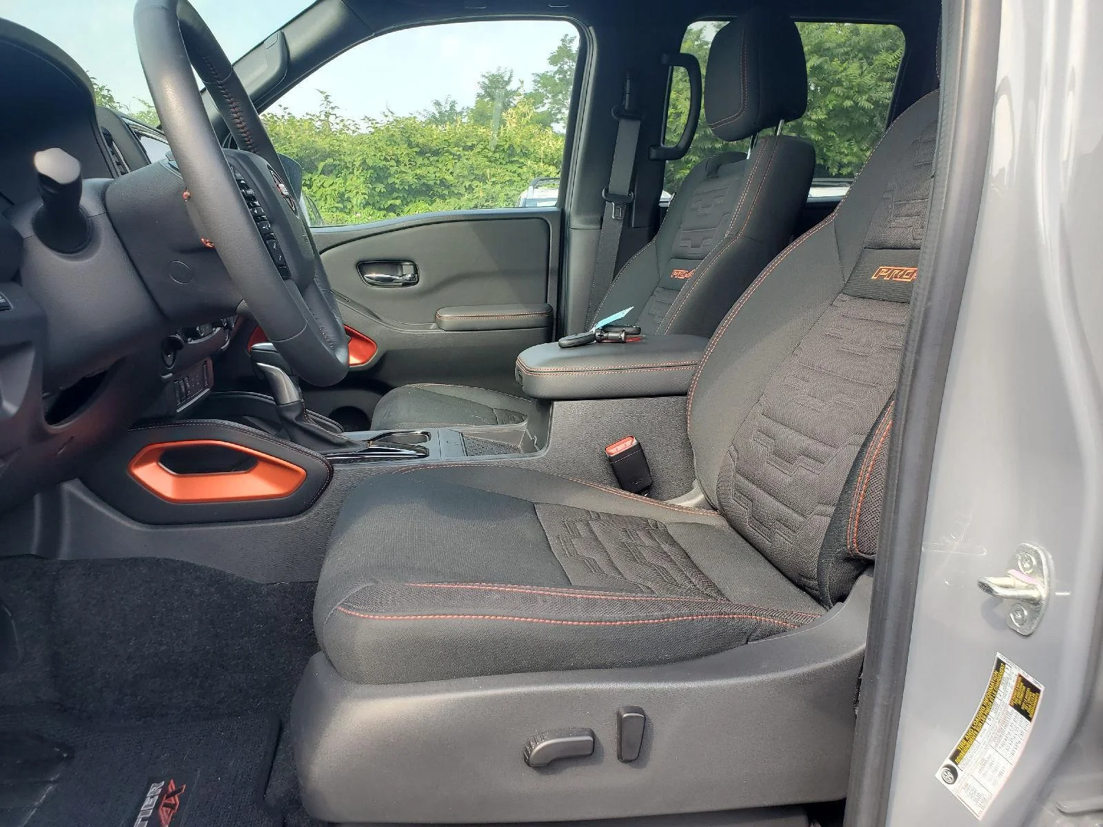 Certified Used 2023 Boulder Gray Pearl Nissan PRO-4X image 8