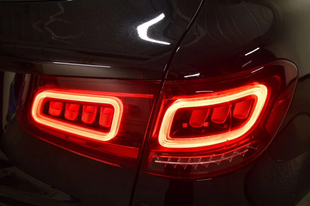 Used 2022 Black Mercedes-Benz GLC 300 image 12