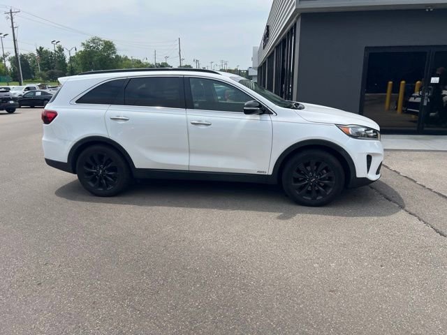 Used 2019 Kia Sorento S with VIN 5XYPGDA50KG584909 for sale in Whitehall, OH