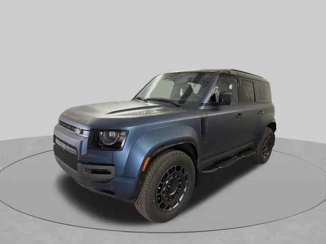 New 2026 Sargasso Blue Premium Metallic Land Rover OCTA image 1