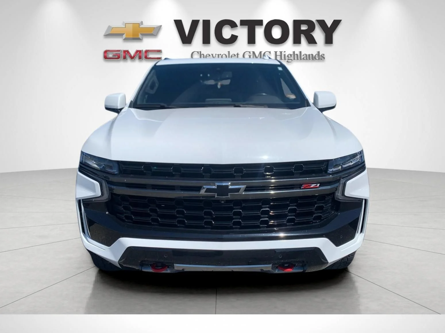 Used 2021 Summit White Chevrolet Z71 image 8