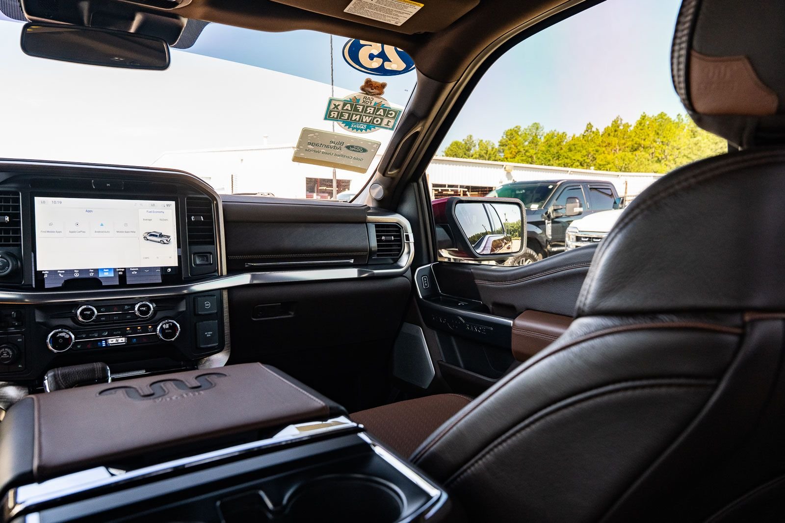 Certified Used 2025  Ford King Ranch image 32