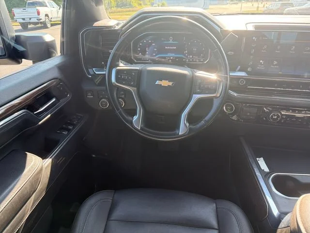 Used 2024 Black Chevrolet LT image 16