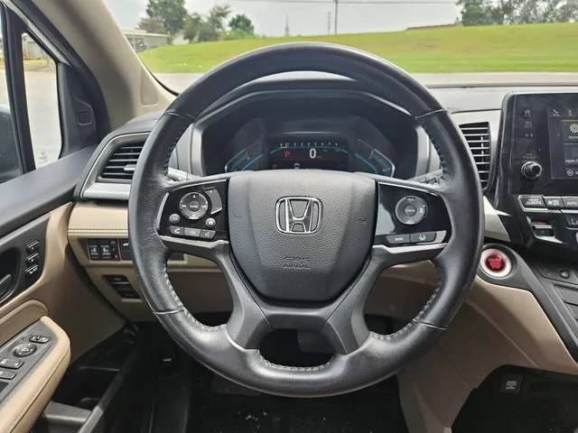 Used 2019 White Honda EX-L image 14