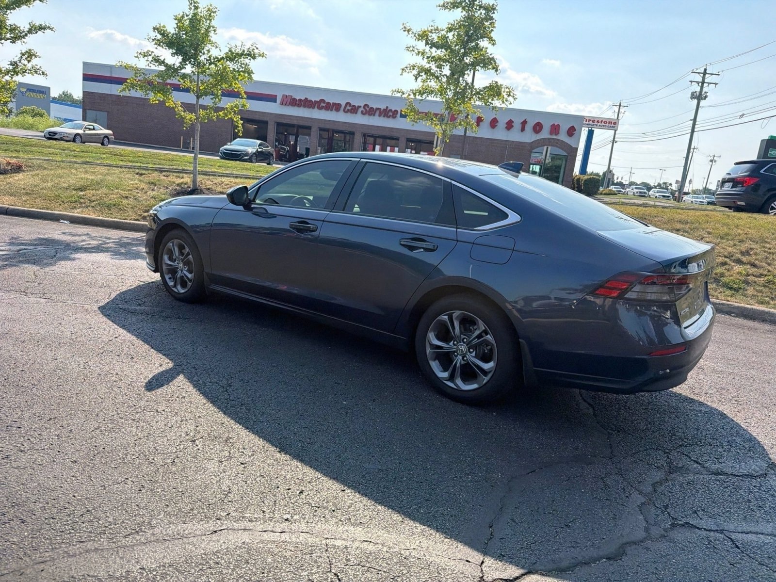 Certified Used 2024 Canyon River Blue Metallic Honda EX image 13