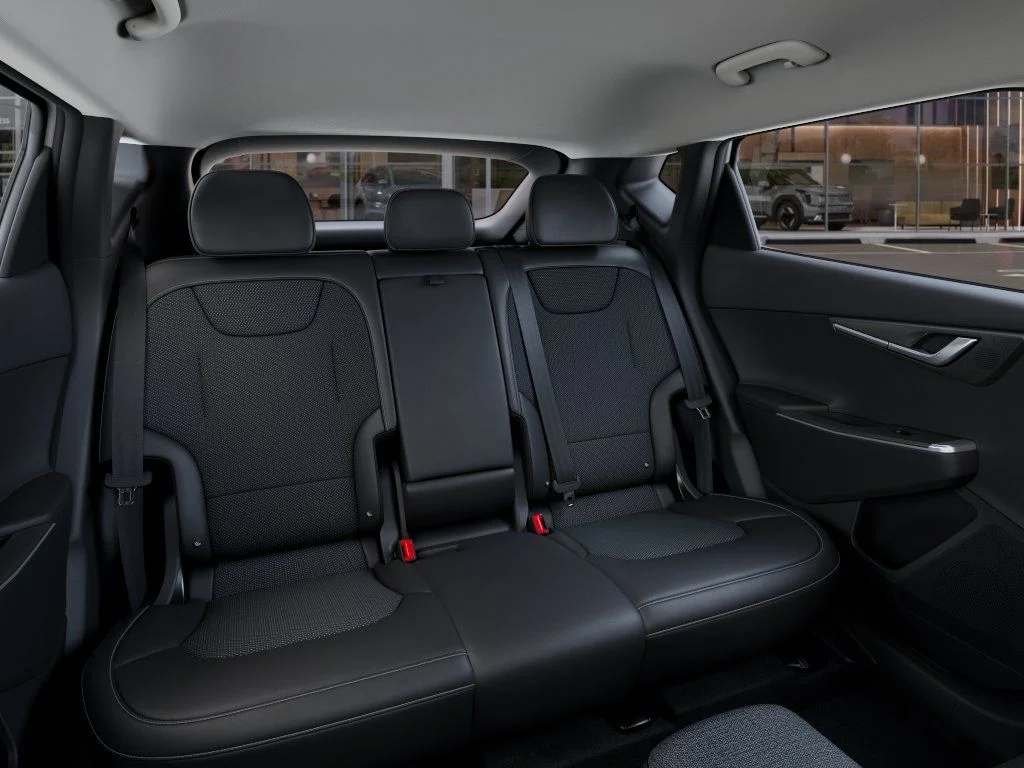 New 2026 Glacial White Pearl Kia Light image 16