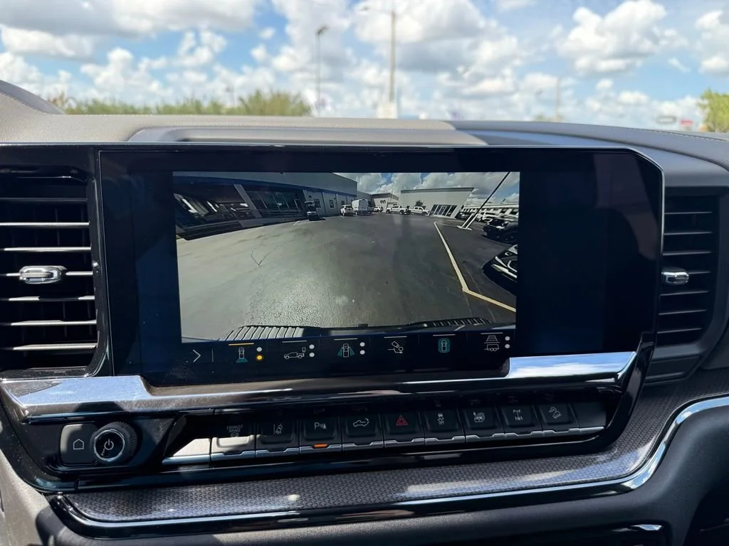 2026 Chevrolet Silverado 2500 HD ZR2 - Photo 22