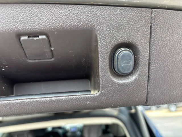 Used 2019 Gray GMC Denali image 21