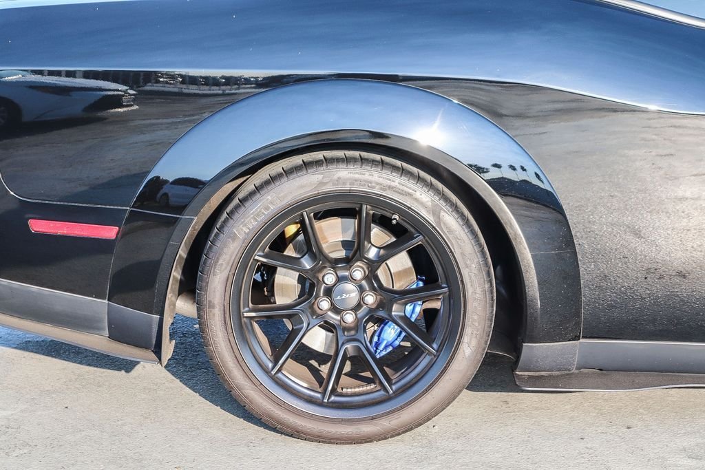 Used 2023 Pitch Black Clearcoat Dodge R/T Scat Pack Widebody image 12