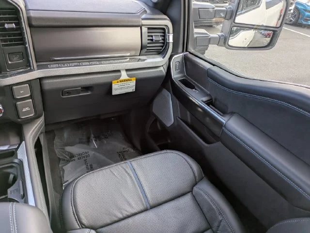 New 2027 White Ford Platinum image 17