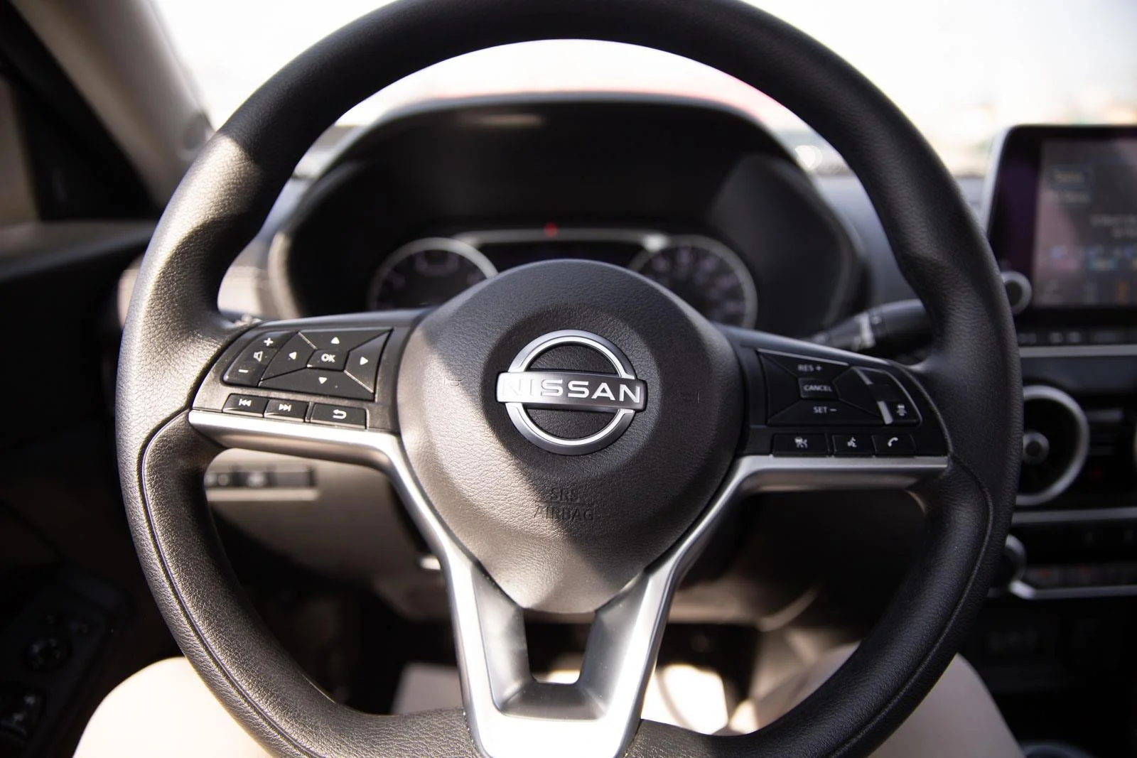 2025 Nissan Sentra SV - Photo 10
