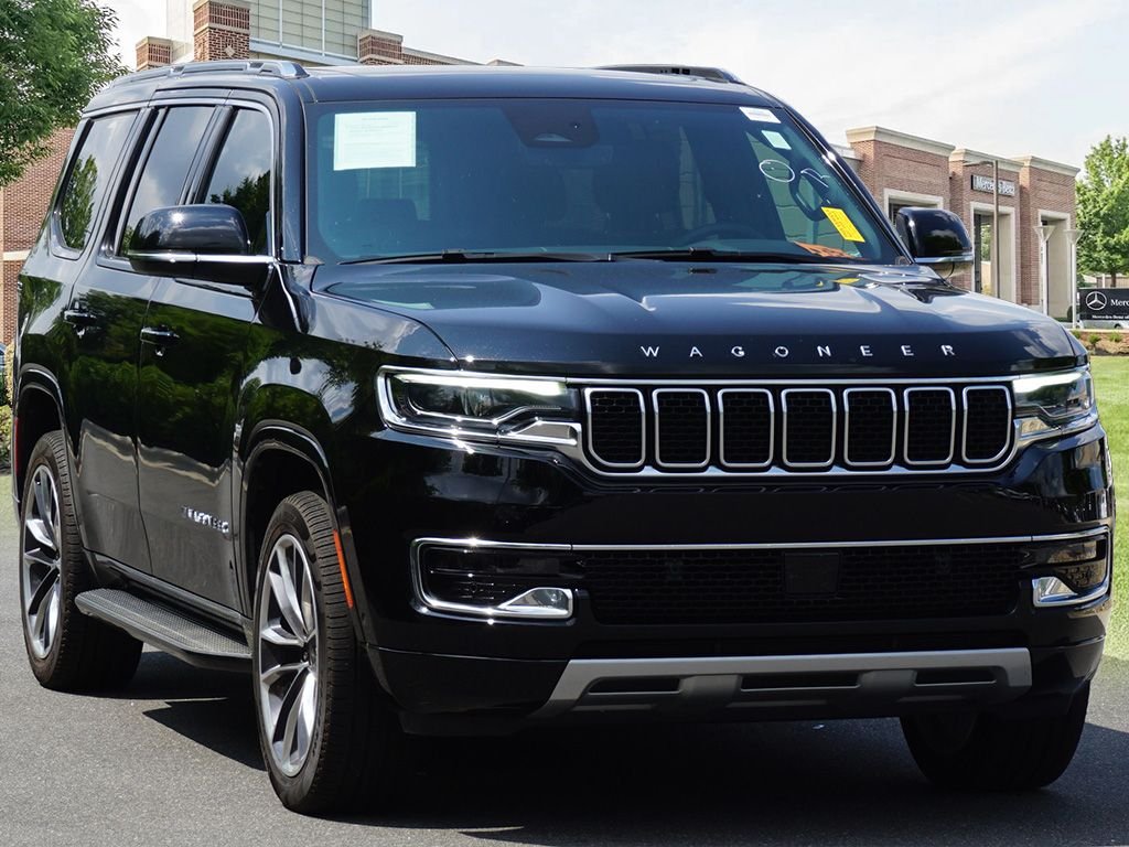 2023 Jeep Wagoneer Series II photo 3