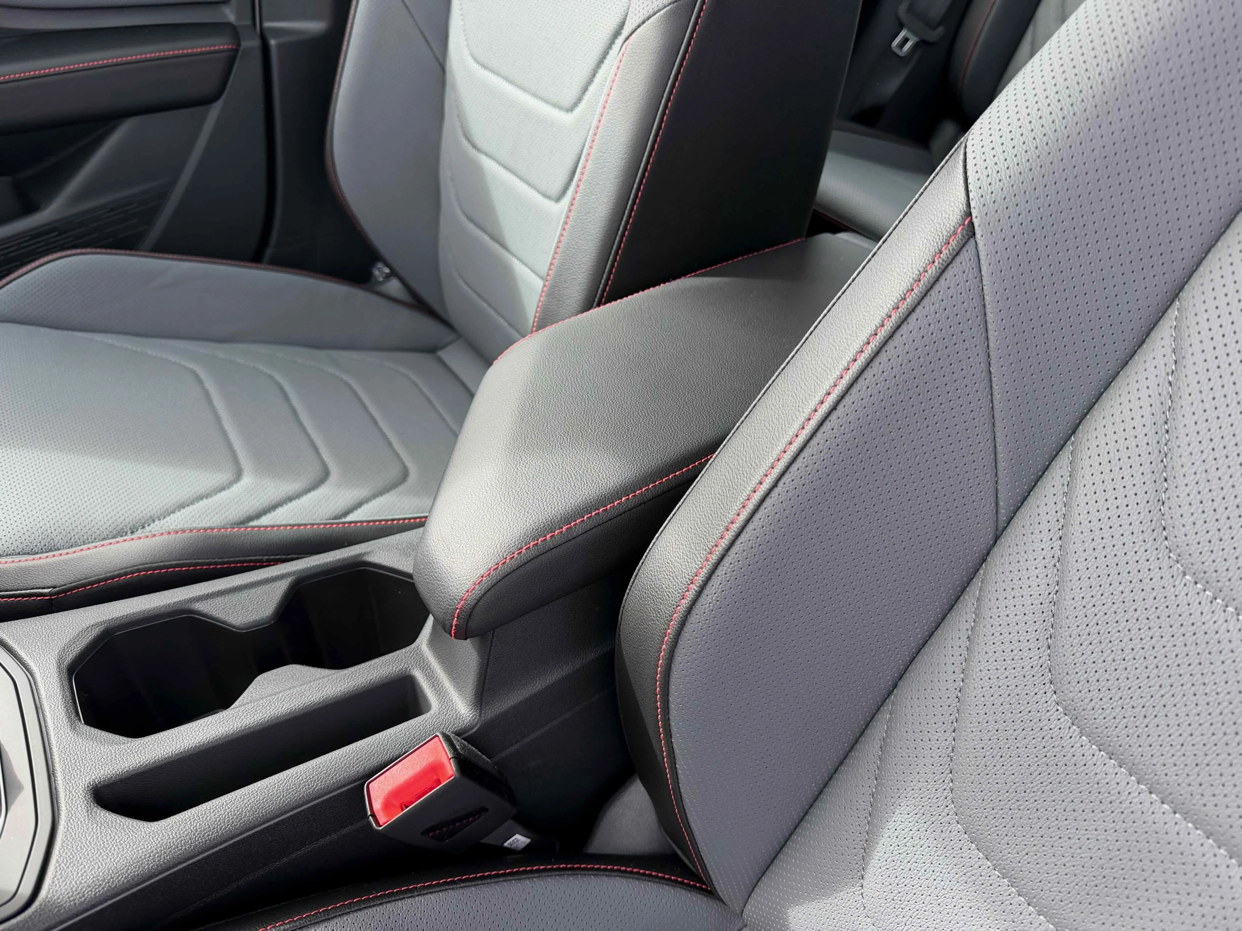 New 2026 Pure White Volkswagen Autobahn image 29