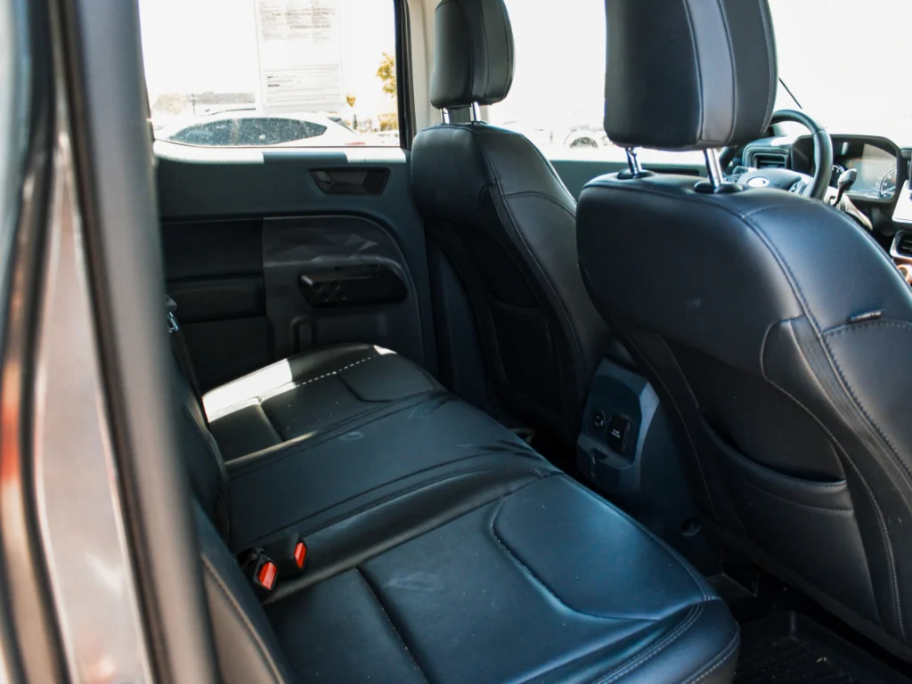 Used 2024 Gray Ford Lariat image 26