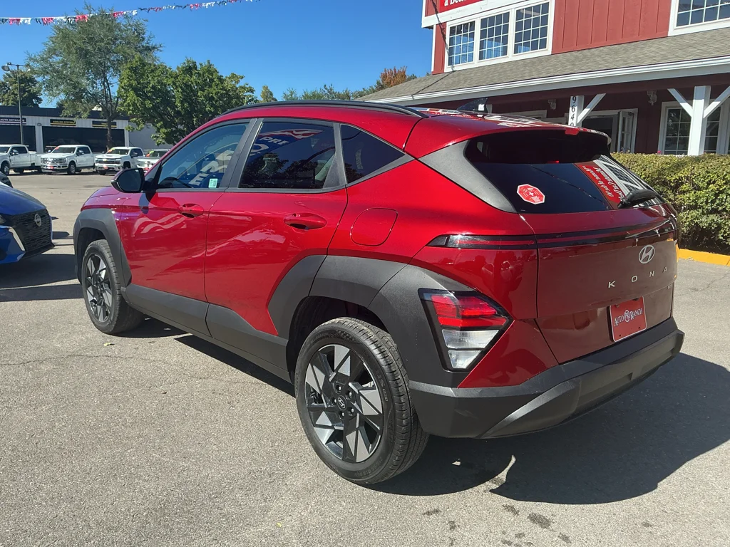 Used 2024 Ultimate Red Metallic Hyundai SEL image 7