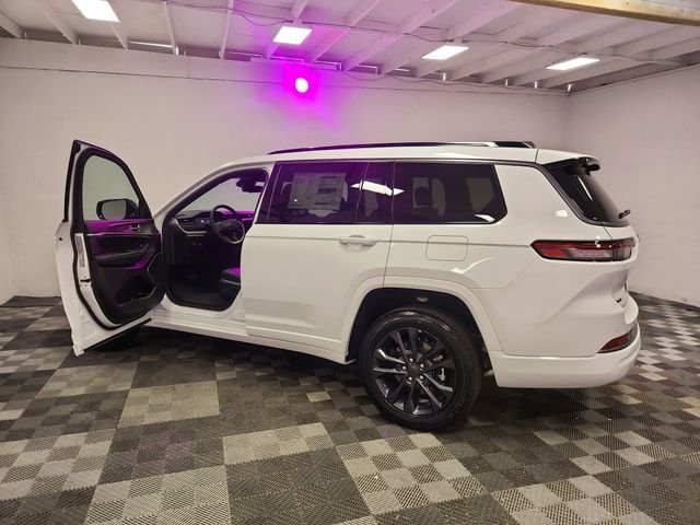 Used 2026 White Jeep Limited Reserve image 16