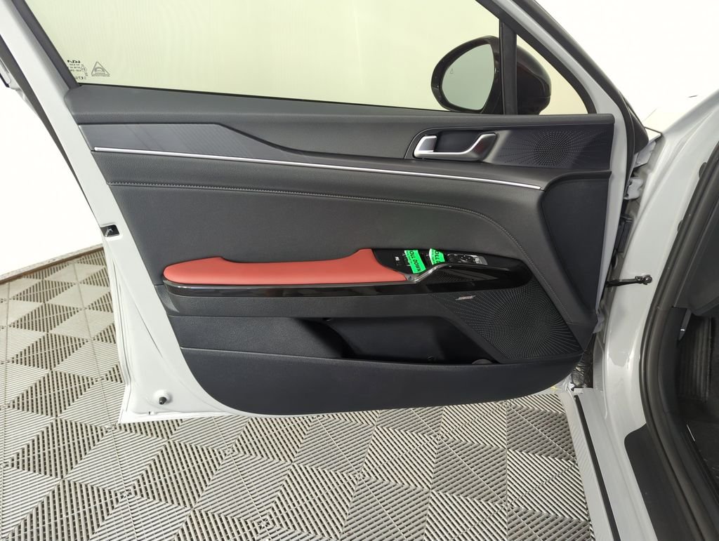 New 2026 Wolf Gray Kia GT-Line image 18