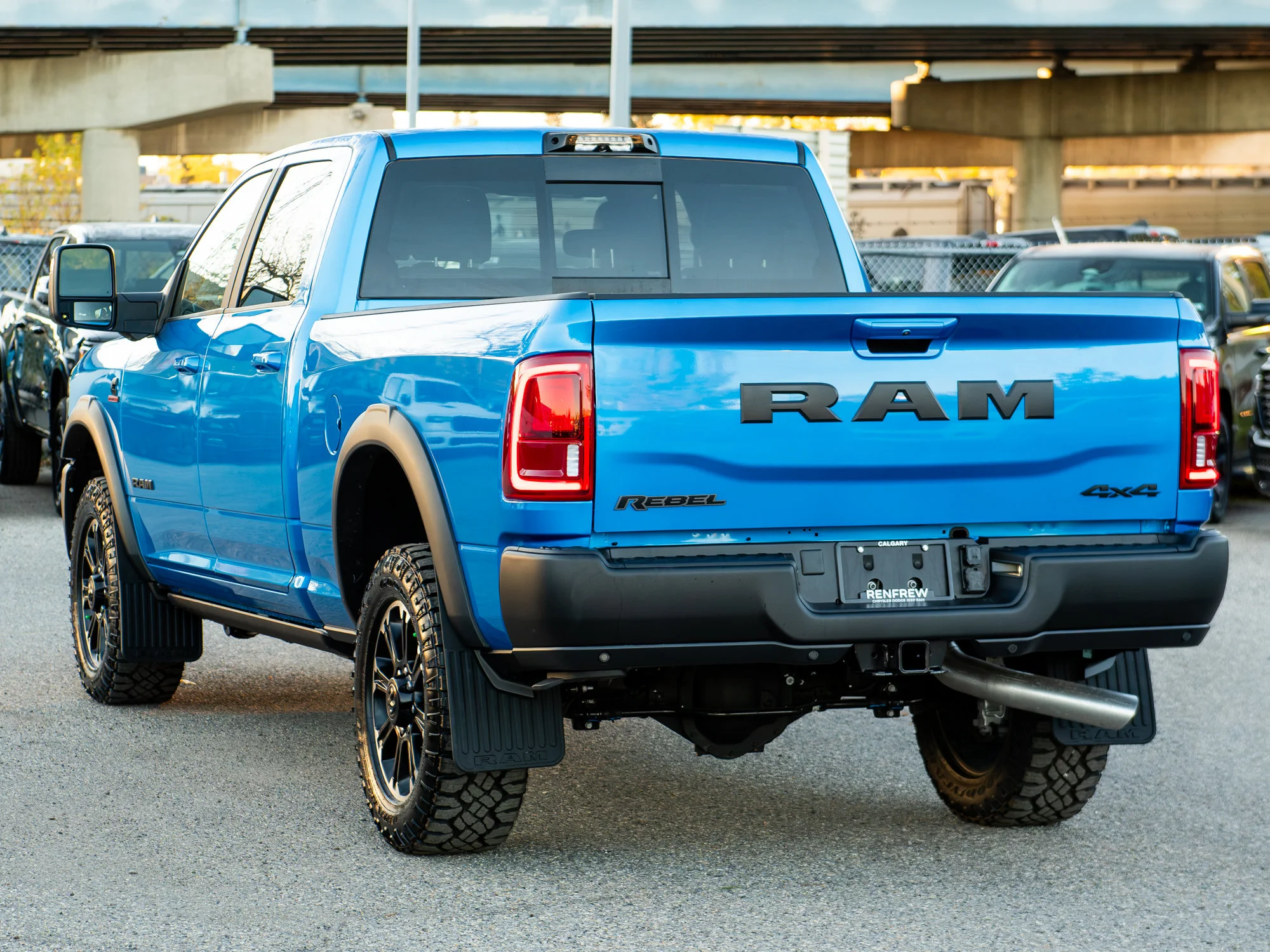 New 2027 Blue RAM Rebel* Crew Cab 4x4, Sunroof, Towing Tech Group, Passenger Screen image 6