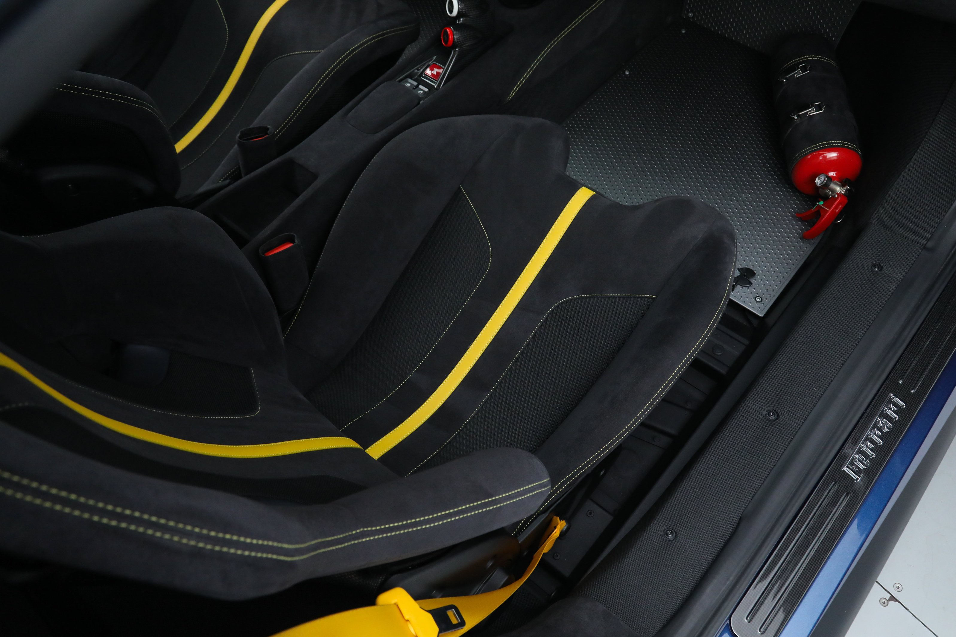 Used 2019 Blue Ferrari  image 24