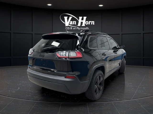 Used 2023 Diamond Black Jeep Altitude image 7