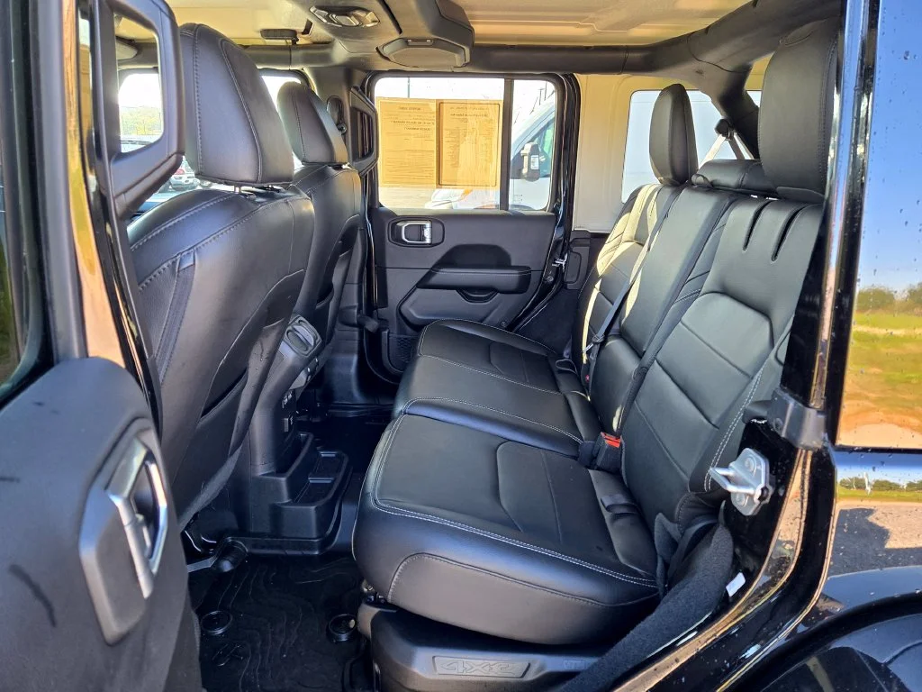 Certified Used 2023 Black Jeep Sahara 4xe image 28