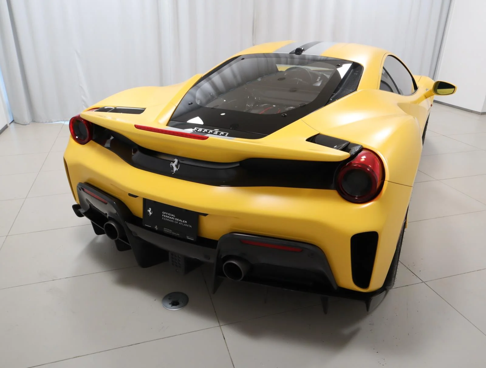 Used 2019 Giallo Modena Ferrari Coupe image 11