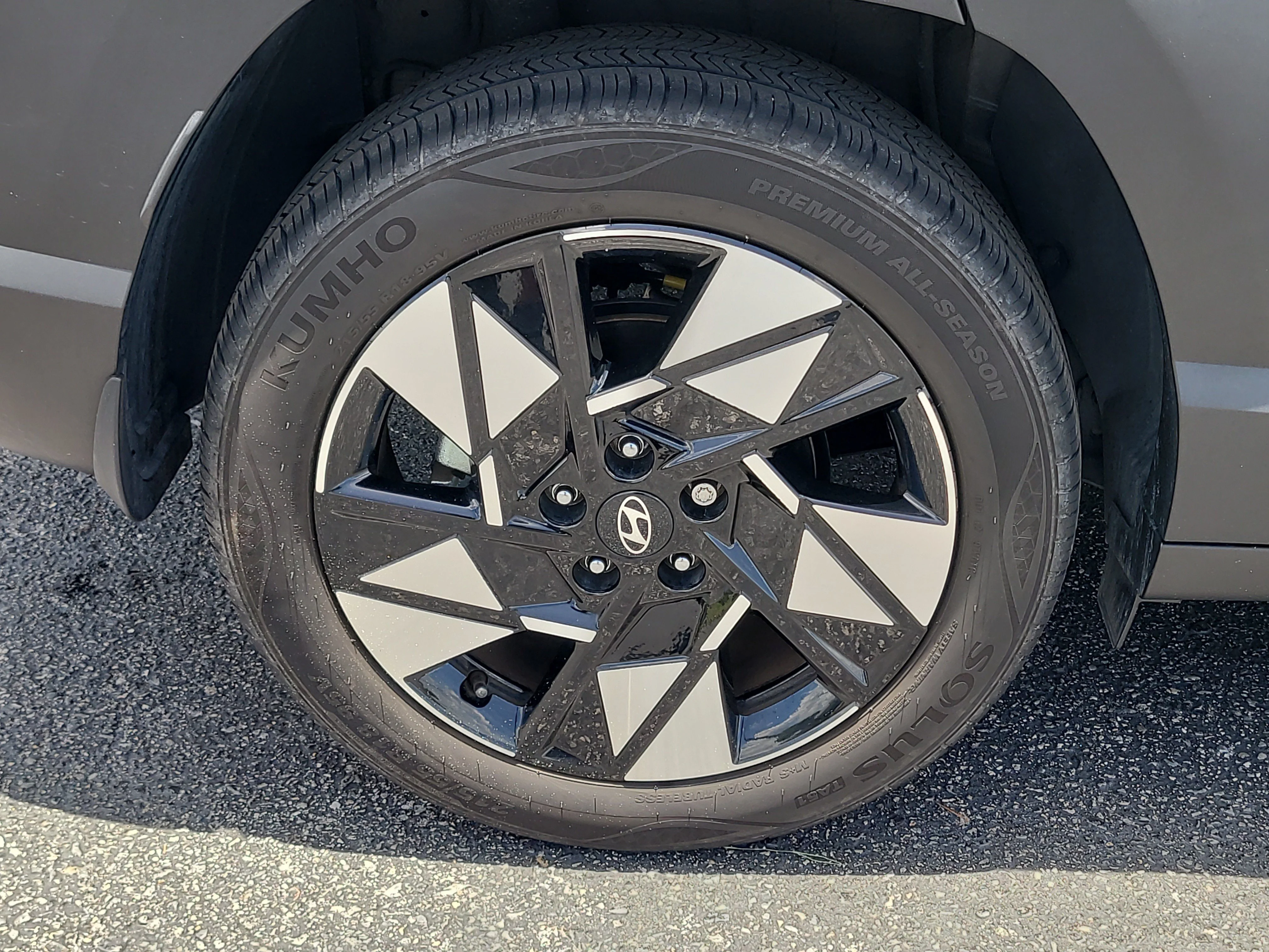 Used 2024 Denim Blue Pearl Hyundai SEL image 8