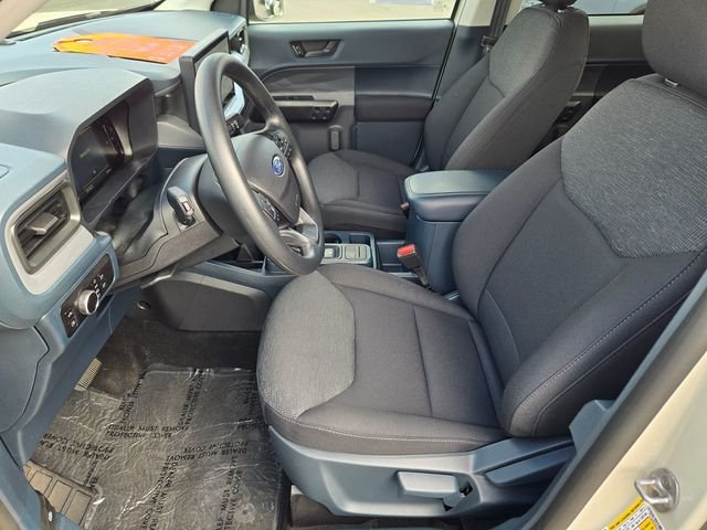 Used 2025 Beige Ford XL image 10