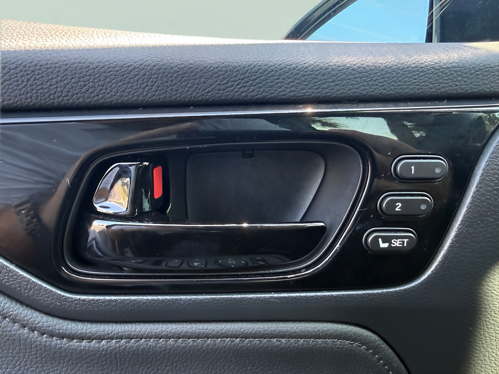 Used 2022 Gray Honda Elite image 26