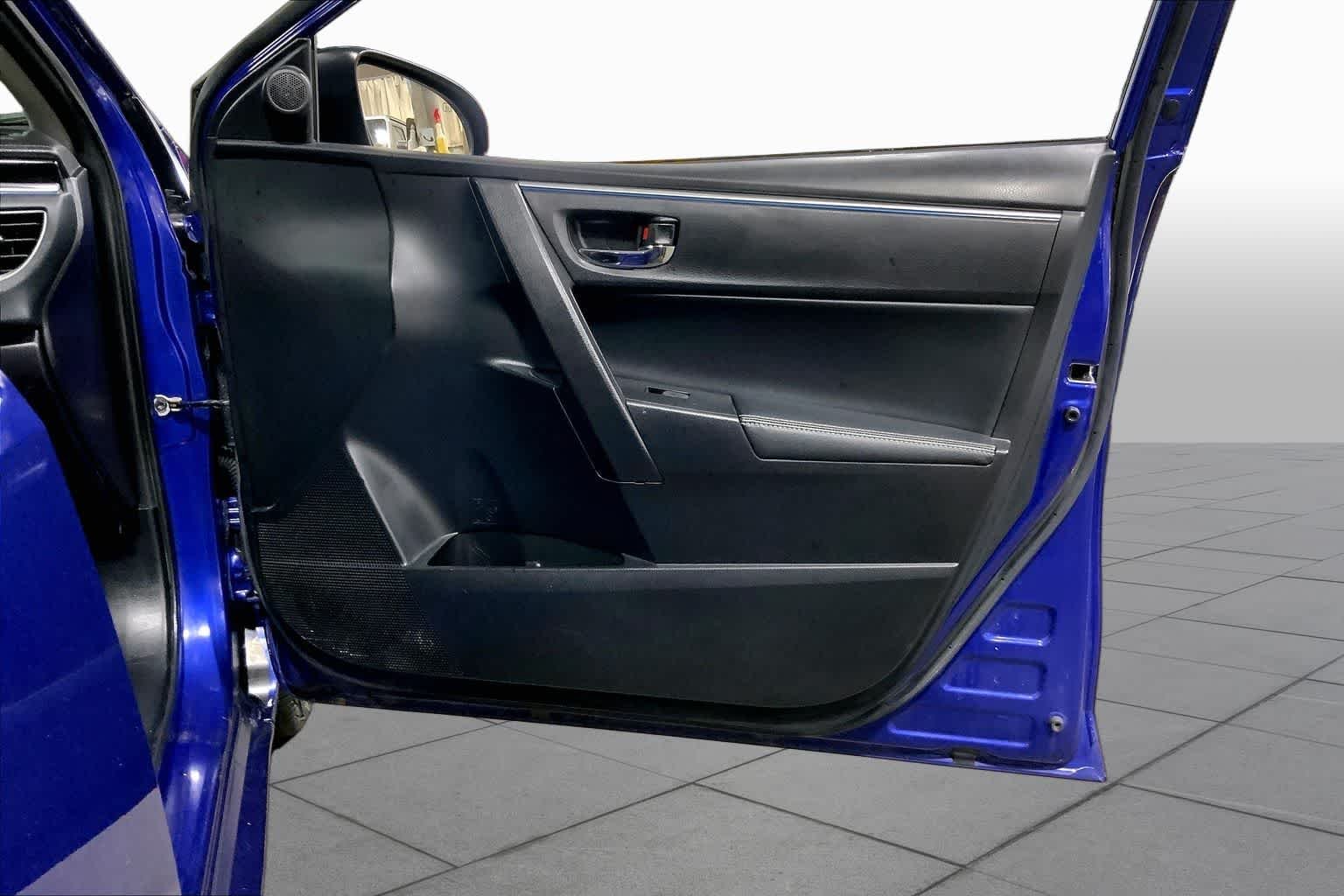 Used 2016 Blue Crush Metallic Toyota S image 23
