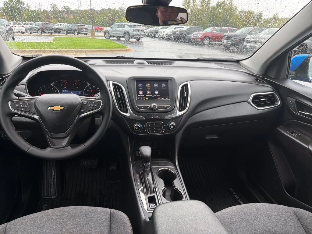 2024 Chevrolet Equinox LT - Photo 11