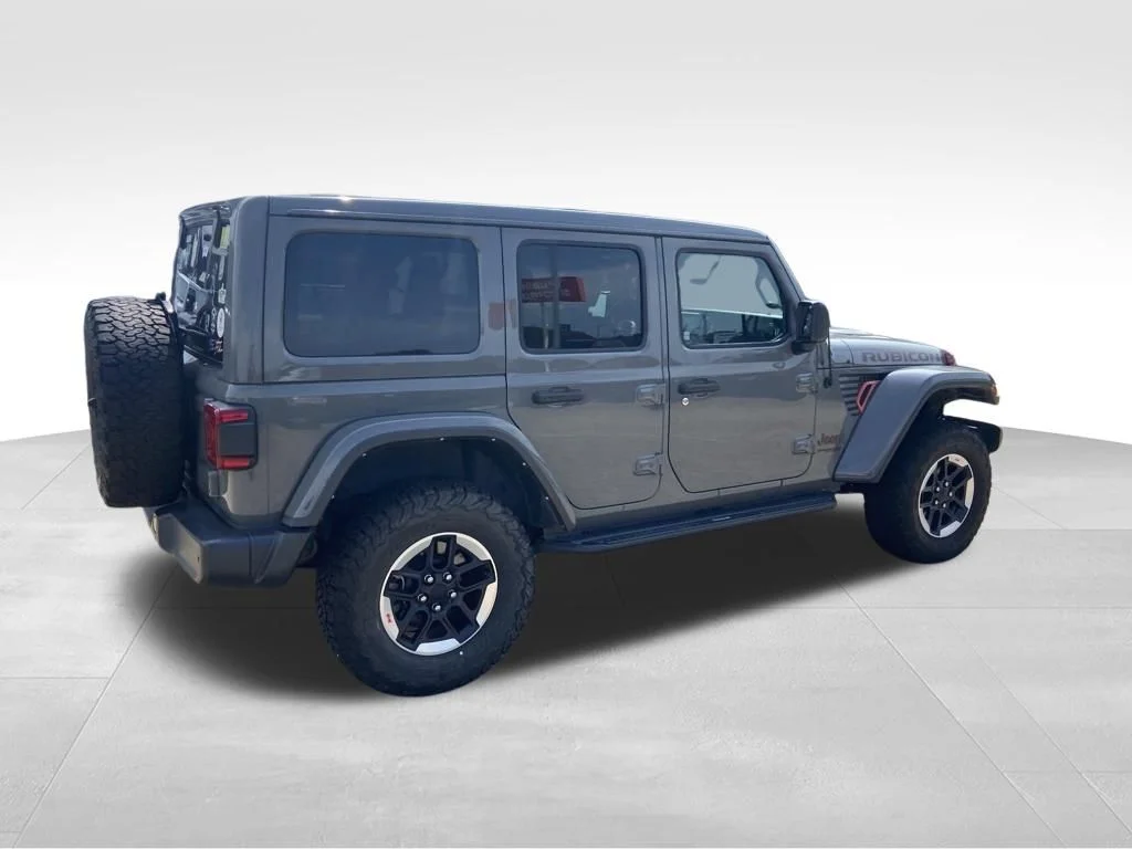 Used 2022 Gray Jeep Unlimited Rubicon image 15