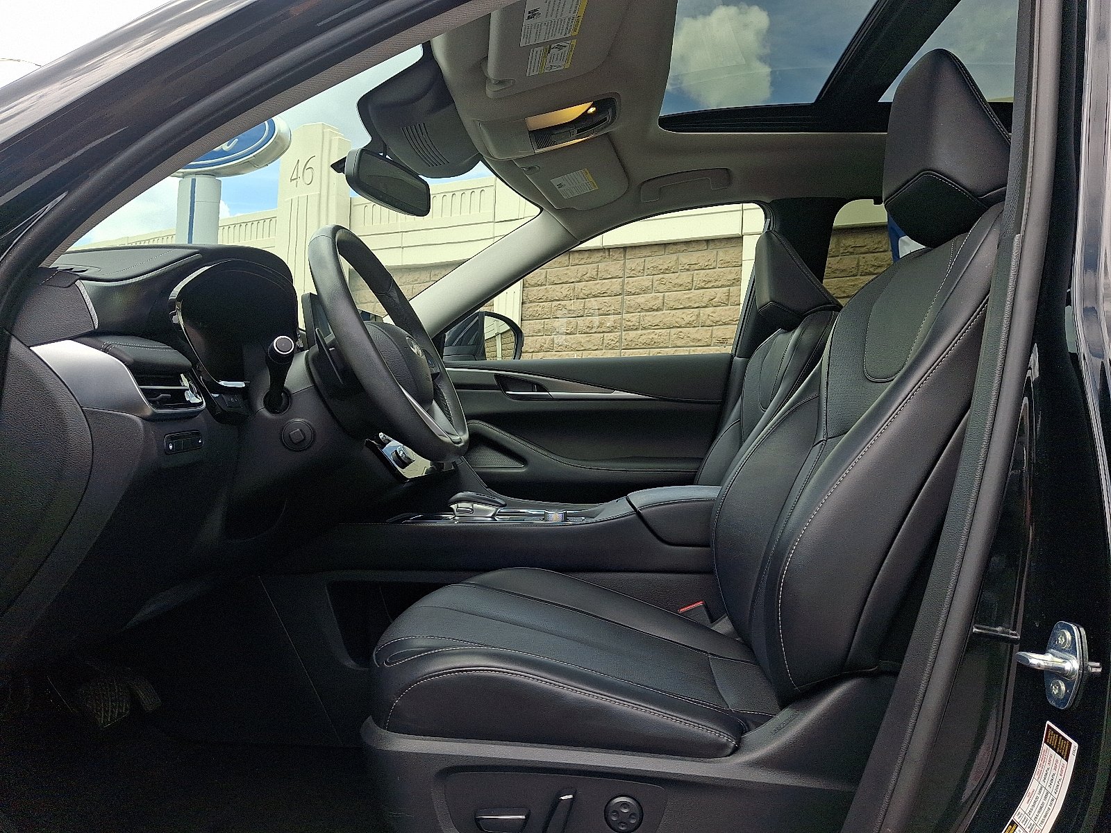 2022 INFINITI QX60 LUXE - Photo 13