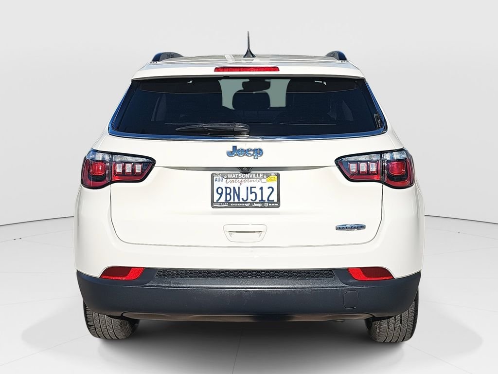 2021 Jeep Compass Latitude photo 4