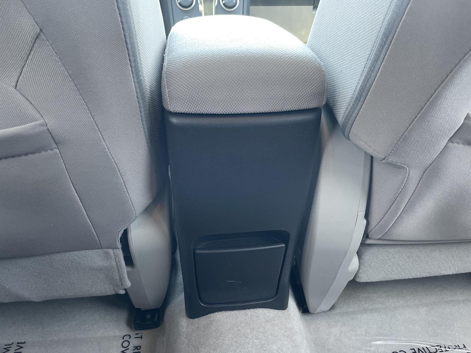 Used 2013 Brilliant Silver Nissan SV image 27