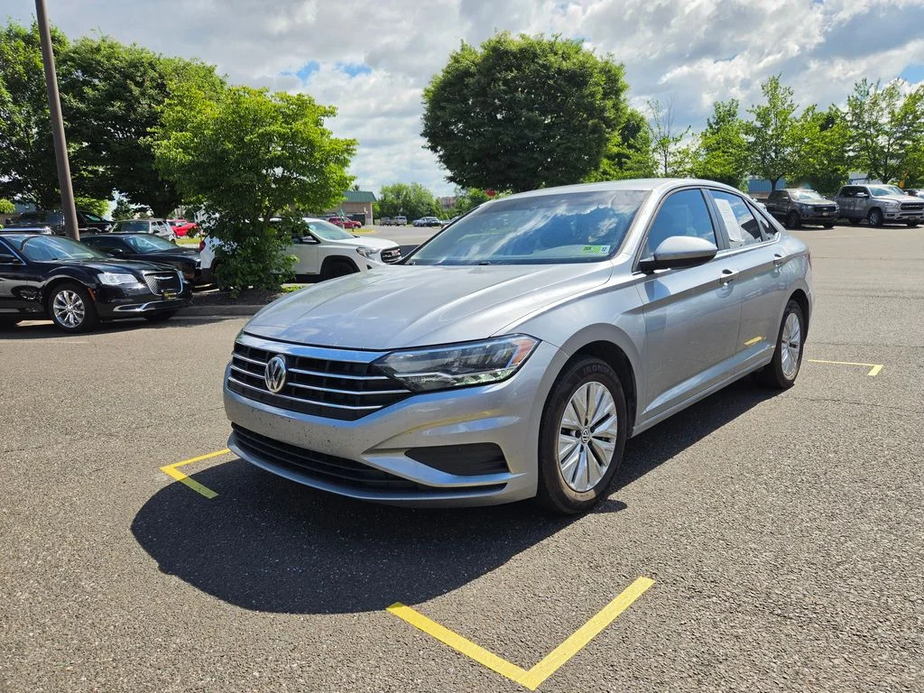 Used 2020 Silver Volkswagen 1.4T S image 3