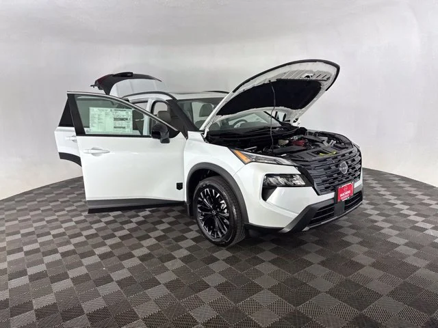 New 2026 Everest White Pearl TriCoat Nissan Dark Armor™ image 12