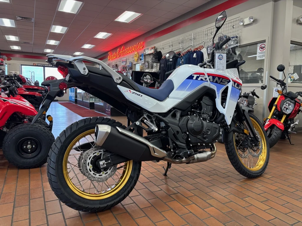 New 2025 WH Honda Base image 3