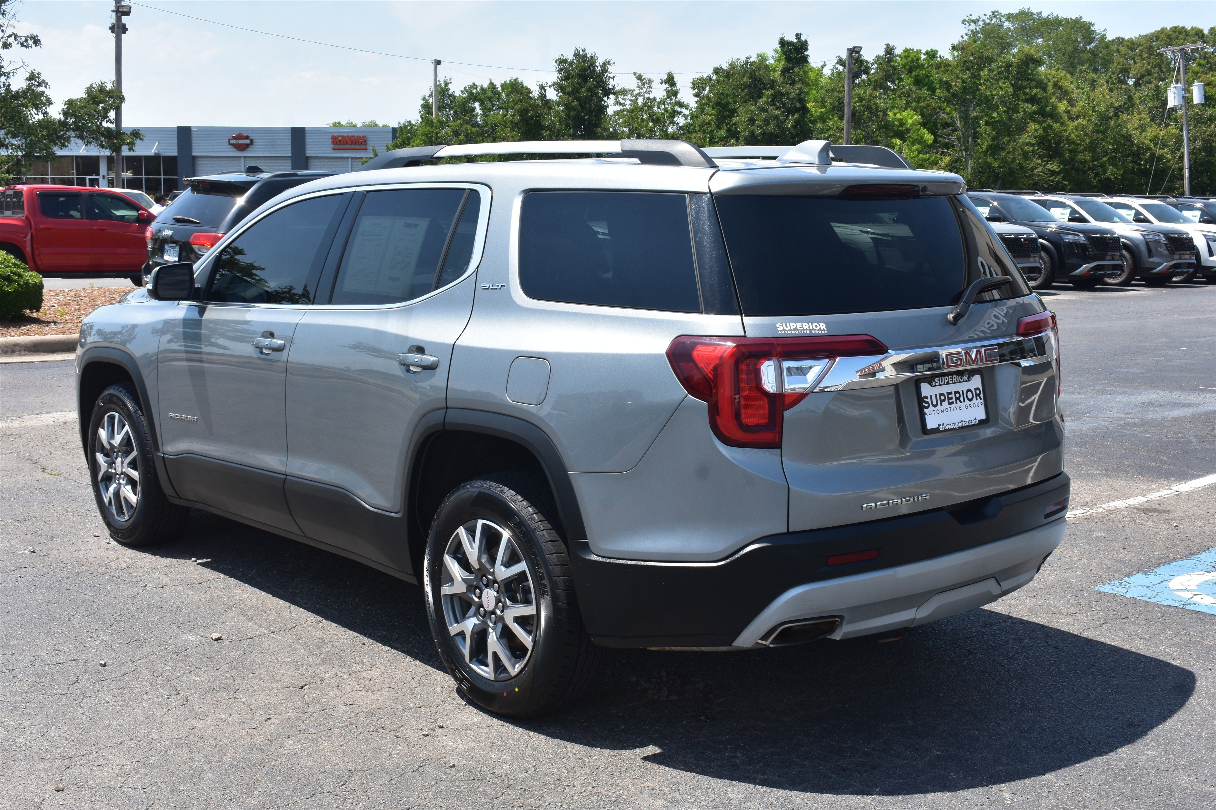 Used 2023 Sterling Metallic GMC SLT image 8